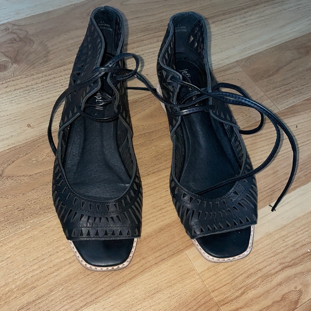 Like new Jeffrey Campbell sandals